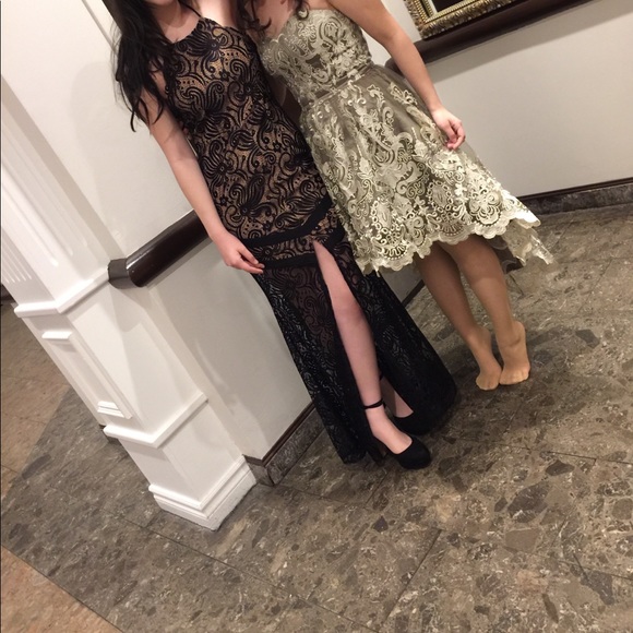 Asos Halter neck lace maxi dress - Picture 7 of 7